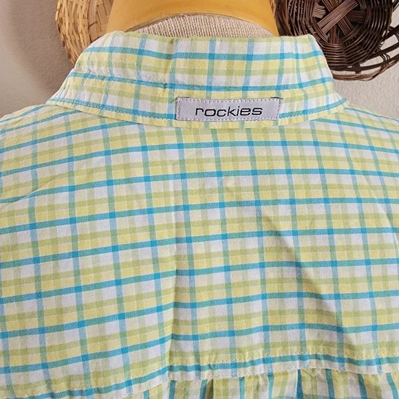 Rockies Women's Short Sleeved Button Up Sz XL - Picture 5 of 6